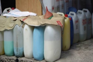 Biến hóa chất thành nước nha đam mát ruột, đẹp da