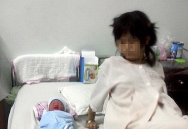 Mua bán trẻ: Bố mẹ ra giá 50 triệu đồng