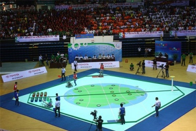 ĐH Lạc Hồng lần thứ 5 lên "ngôi Vương" Robocon 2013