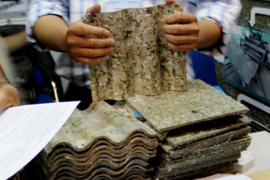 Sản xuất tấm lợp từ vỏ hộp sữa tái chế