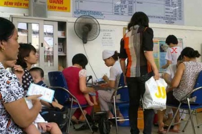 Hà Nội yêu cầu rà soát quy trình tiêm chủng