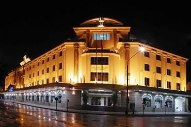 Tràng tiền Plaza bán quần áo xuất xứ Trung Quốc