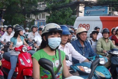 Khẩu trang chống nắng: Hàng siêu rẻ lên ngôi