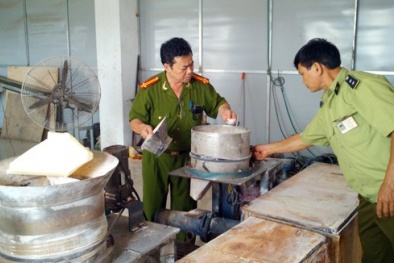 Bim Bim thịt hổ sản xuất từ phụ gia Trung Quốc