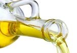 EU cảnh báo dầu ôliu rẻ tiền trong nhà hàng