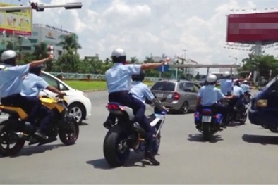 Bắt hàng loạt xe dẫn đoàn Nick Vujicic