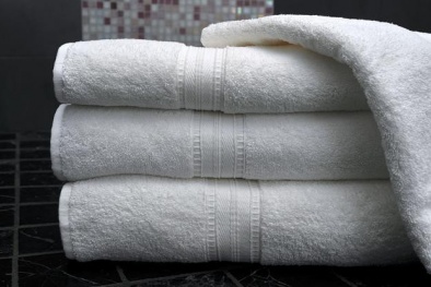 Rước bệnh vì dùng khăn tắm trong nhà nghỉ