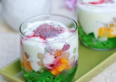 Đầu tuần thanh mát với sữa chua xoài