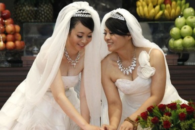 Đề xuất bỏ quy định cấm kết hôn đồng giới