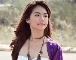 Lương Bích Hữu: Tôi đẹp không phải vì... lụa