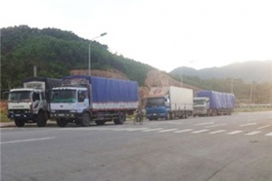 Hàng lậu vượt cửa khẩu Cầu Treo: Tự mở đường để... chuyển hàng