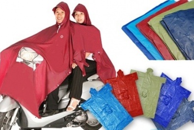 Thị trường áo mưa “vào mùa”