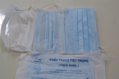 Nhập nhèm chất lượng khẩu trang trong bệnh viện Bạch Mai