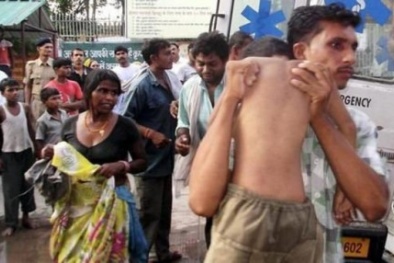 20 học sinh Ấn Độ tử vong sau bữa ăn trưa tại trường