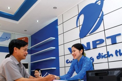Đại gia viễn thông "ném tiền qua cửa sổ"