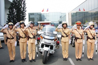 Hơn 1 nghìn lượt CSGT không nhận hối lộ