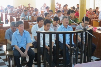 Lãnh đạo, nhân viên  Agribank tham tiền nhận án 100 năm tù