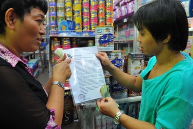 Sữa nhiễm khuẩn, người tiêu dùng bất an