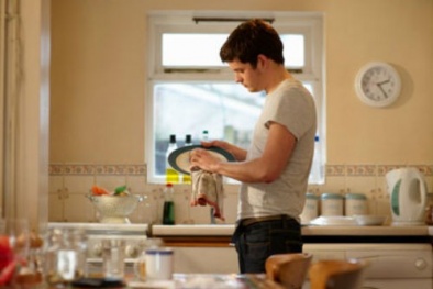 Đổi vai trò một lần, vợ chồng yêu nhau hơn