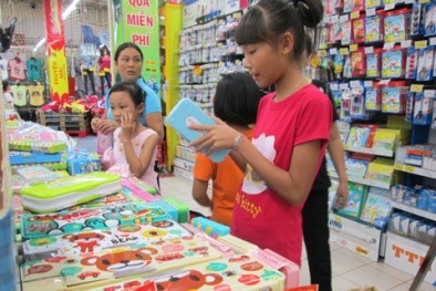 Đồ dùng học tập tràn ngập hàng Trung Quốc