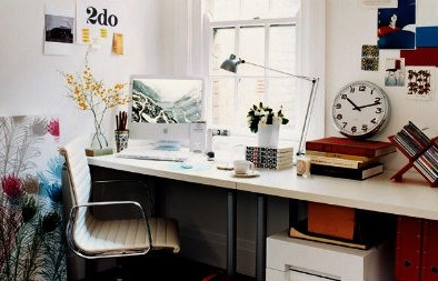 Bốn mẹo trang trí góc làm việc