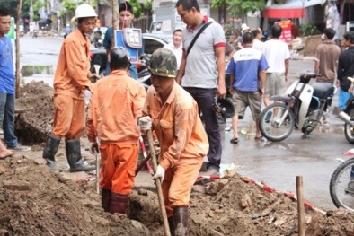 Vụ 2 công nhân bị điện giật: "ông Xây dựng" đổ lỗi "ông Điện lực"