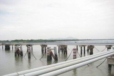 Chế tạo điện cực xử lý chất thải công nghiệp