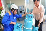 Hôm nay gas tăng thêm 12.000 đồng/bình 12 kg