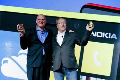 Cổ phiếu Nokia tăng gần 50% sau thương vụ với Microsoft