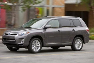 Toyota triệu hồi 370.000 xe lỗi kĩ thuật