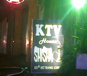 'Xõa'… với khói shisha