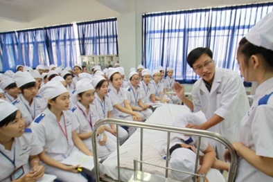 Bộ Y tế 'kiện' Bộ Giáo dục