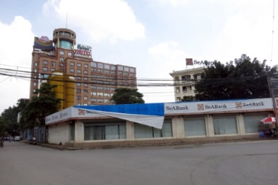 Tháp doanh nhân: 'Tiền trảm hậu tấu'