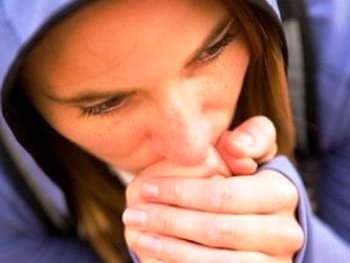 Nguyên nhân chân tay lạnh và cách xử lý