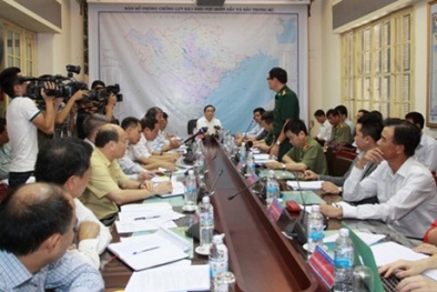 Nhiều chuyên gia nhận định bão số 10 rất nguy hiểm