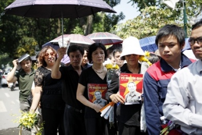 Rút ngắn thời gian viếng Đại tướng Võ Nguyên Giáp