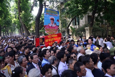 Đường vào mộ Đại tướng Võ Nguyên Giáp sẽ được trải nhựa