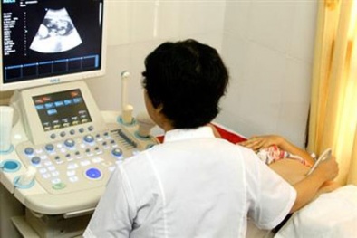 Phòng khám tư: Phá thai quá 7 tuần tuổi là phạm luật!