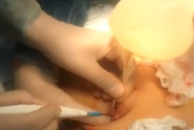 Bát nháo thẩm mĩ viện