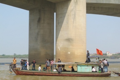 'Chưa chắc xác nạn nhân thẩm mỹ Cát Tường ném xuống sông'