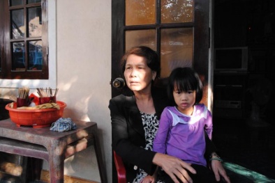 Mẹ nguy kịch, con suýt chết vì... bác sỹ chẩn đoán nhầm