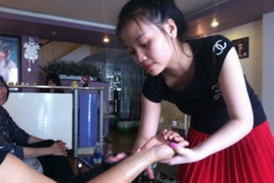 Tắm trắng da siêu tốc: Ung thư lúc nào không biết!