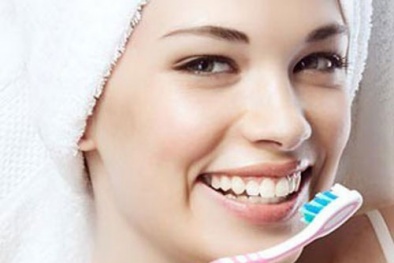 Thuốc tẩy trắng răng nguy hiểm thế nào?