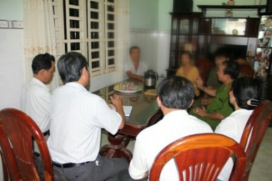 Thêm thông tin lò sản xuất măng chua chứa axit 
