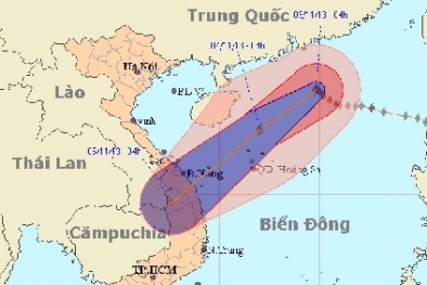 Bão Krosa đổi hướng suy yếu khi vào đất liền