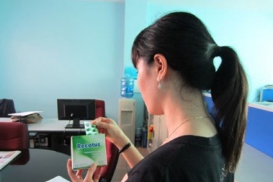 Bị áp lực, học sinh uống thuốc ho gây nghiện