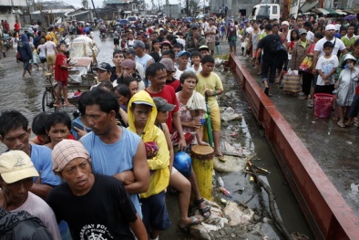 Tấn công xe chở hàng viện trợ ở Philippines 