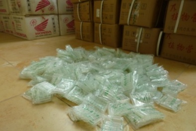 Phát hiện 'thuốc lạ' nghi làm cây cao 2cm trong 4 tiếng