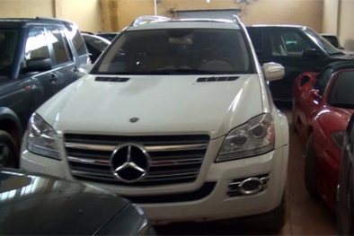 Hải quan tiếp tay 'Dũng mặt sắt' buôn lậu siêu xe như thế nào?