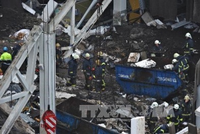 Sập mái siêu thị ở Latvia khiến 45 người thiệt mạng